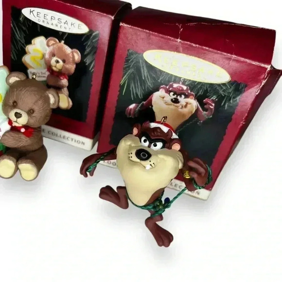 VTG 90s Hallmark Keepsake Ornaments Lot x4 Ornaments Baby Girl LOONEY TUNES - Picture 2 of 15